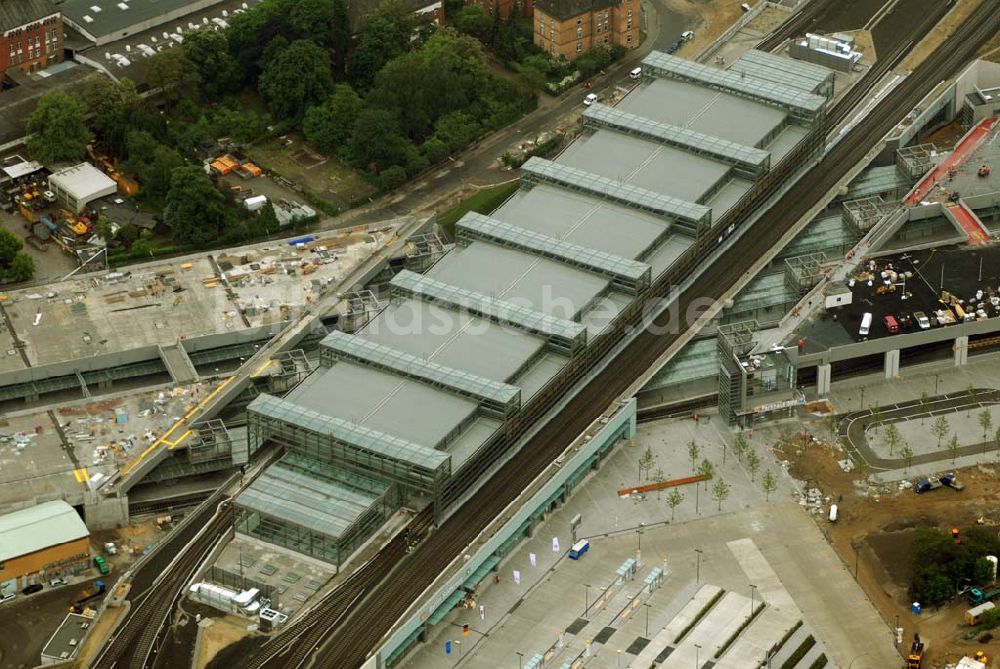 Berlin-Tempelhof von oben - Einweihung Berliner Südkreuz / Bahnhof Papestrasse