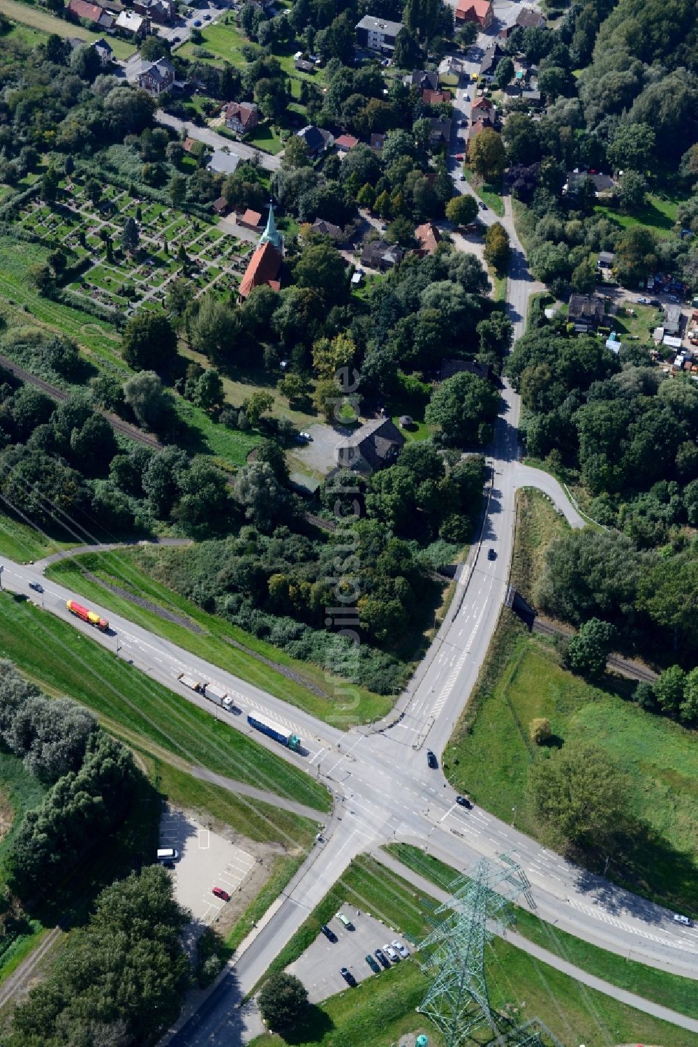 Luftaufnahme Hamburg - Eisenbahnüberführung Moorburger Elbdeich in Hamburg-Morrburg