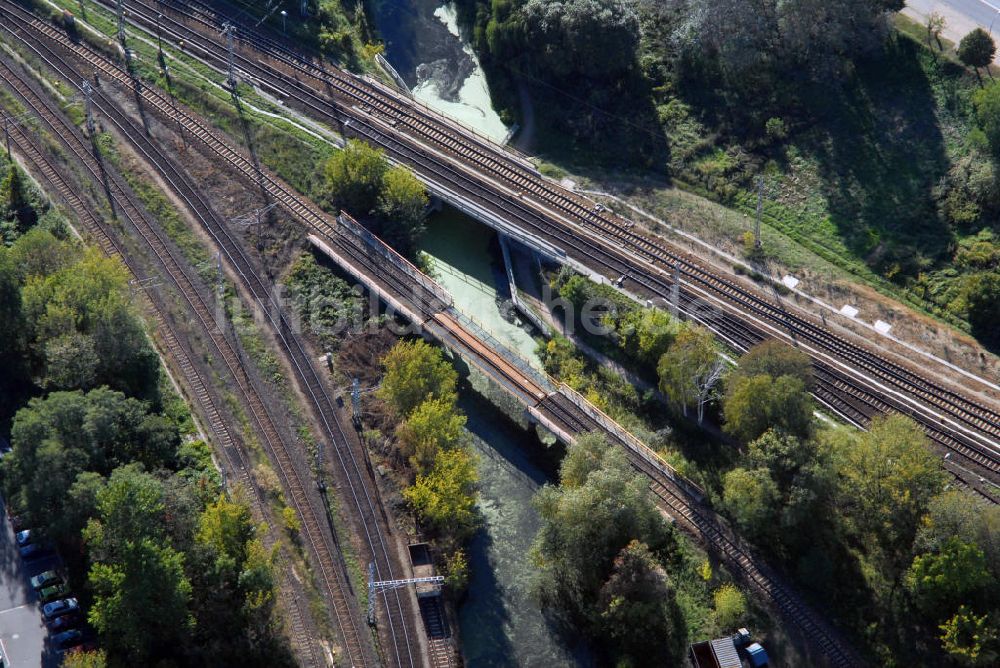 Königs Wusterhausen aus der Vogelperspektive: Eisenbahnbrücken von Königs Wusterhausen in Brandenburg