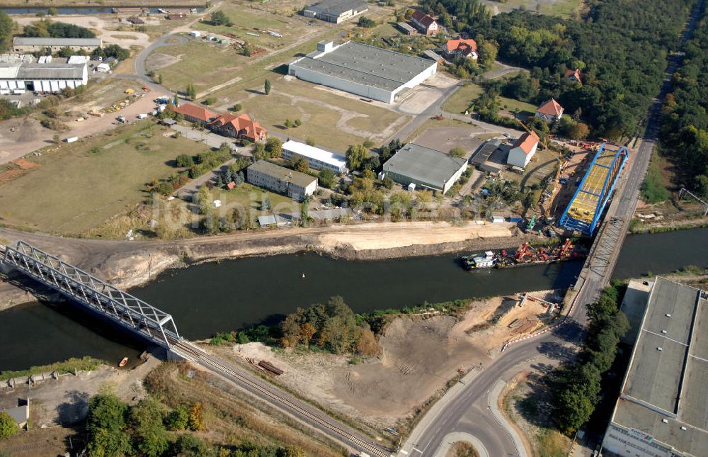 Genthin aus der Vogelperspektive: Eisenbahnbrücken Roßdorfer Altkanal und Genthin-Jerichow