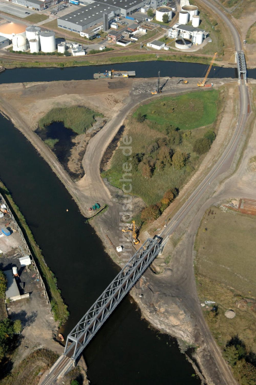 Luftbild GENTHIN - Eisenbahnbrücken Roßdorfer Altkanal und Genthin-Jerichow