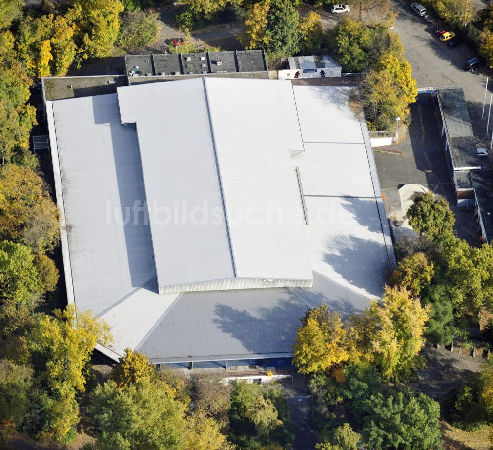 Mannheim aus der Vogelperspektive: Eisstadion am Friedrichspark Mannheim