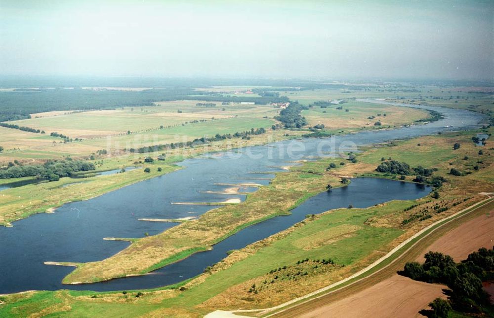 Ringfurth aus der Vogelperspektive: Elbausfluss bei Ringfurth am Elbe-Havel-Kanal