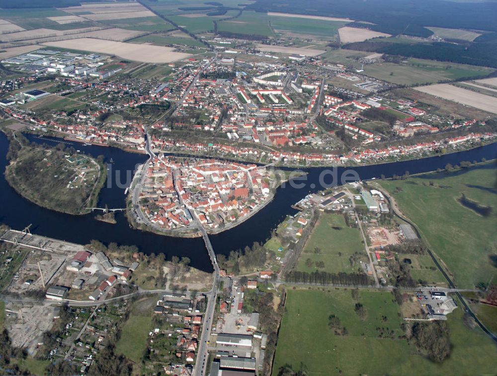 Luftaufnahme Havelberg - Elbe und Havel bei Havelberg