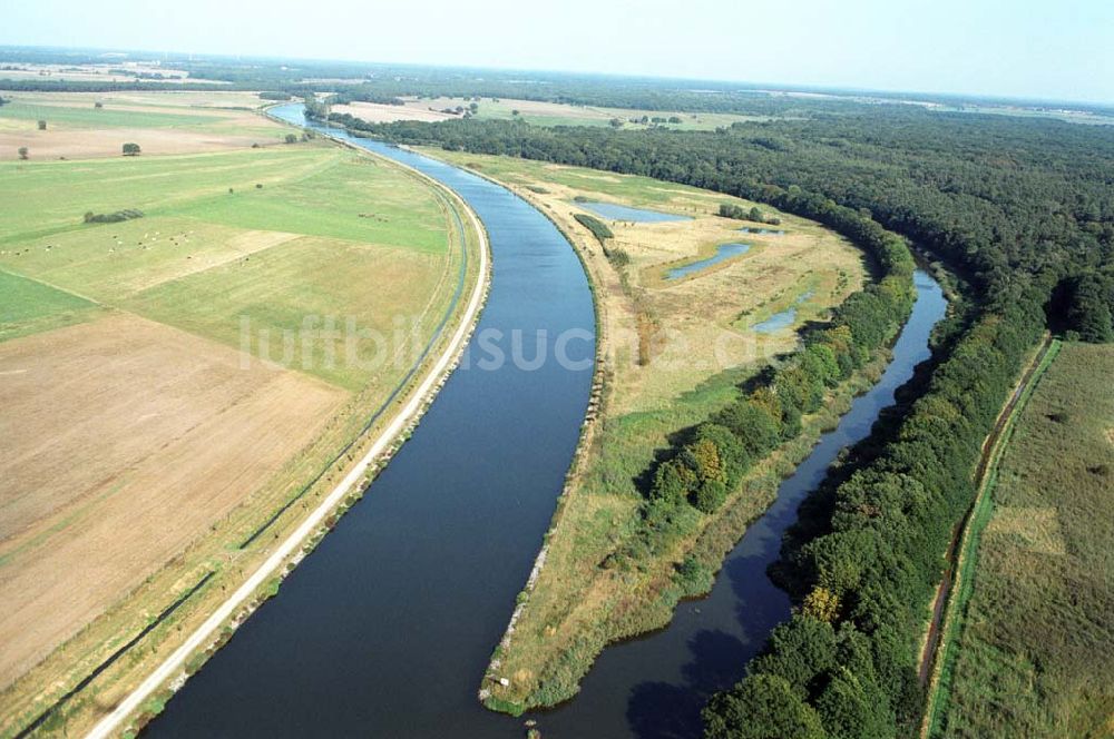 Parchau aus der Vogelperspektive: Elbe-Havel-Kanal bei Parchau