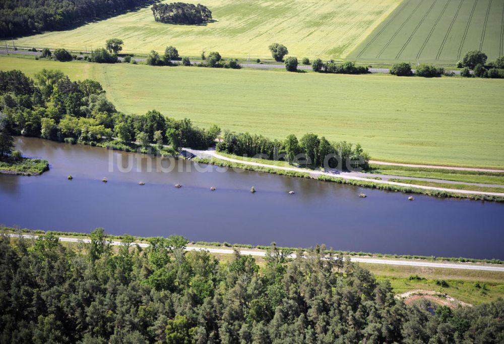 Luftaufnahme Genthin - Elbe-Havel-Kanal / Canal bei Genthin