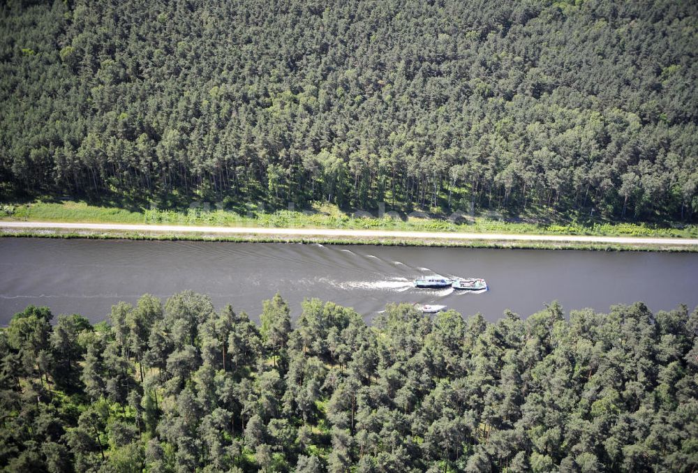 Luftbild Genthin - Elbe-Havel-Kanal / Canal bei Genthin