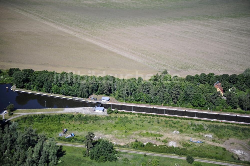 Luftaufnahme Zerben - Elbe-Havel-Kanal / Canal bei Zerben