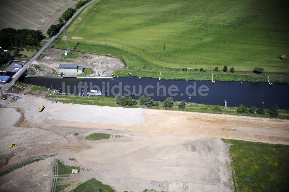 Luftbild Zerben - Elbe-Havel-Kanal / Canal bei Zerben