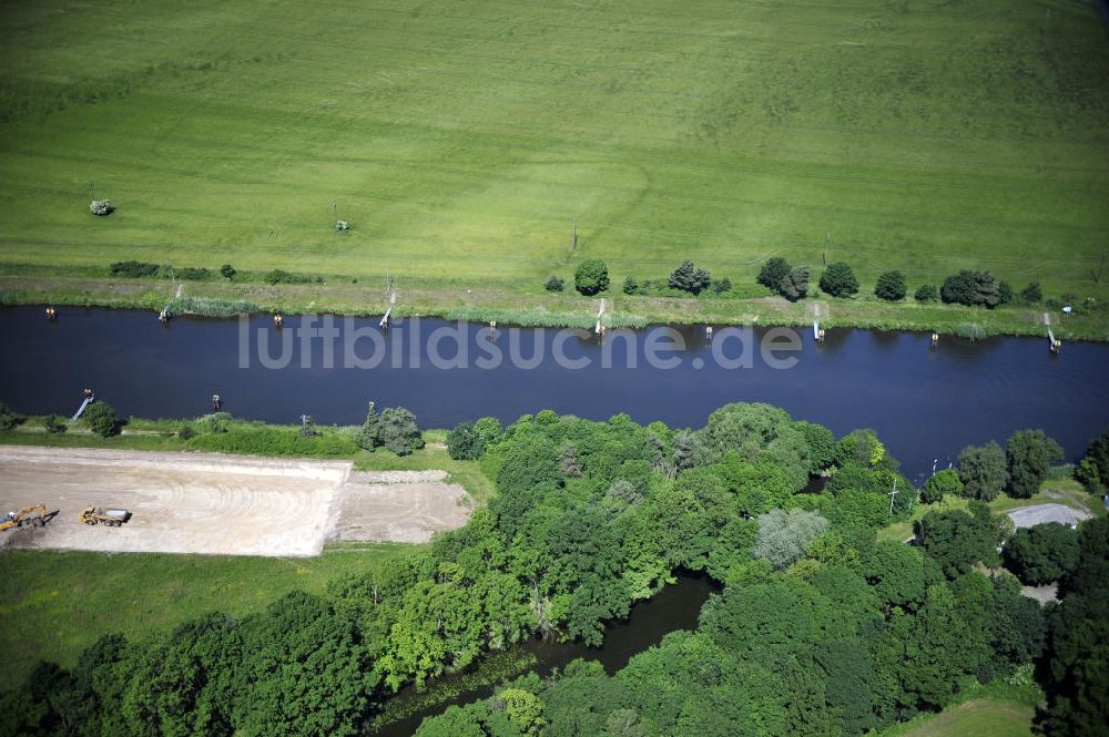 Luftbild Zerben - Elbe-Havel-Kanal / Canal bei Zerben