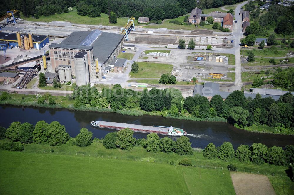 Luftaufnahme Zerben - Elbe-Havel-Kanal / Canal bei Zerben