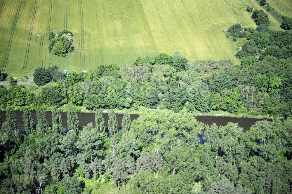 Luftbild Zerben - Elbe-Havel-Kanal / Canal bei Zerben