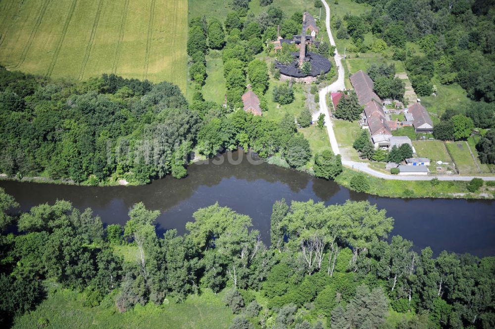 Zerben aus der Vogelperspektive: Elbe-Havel-Kanal / Canal bei Zerben