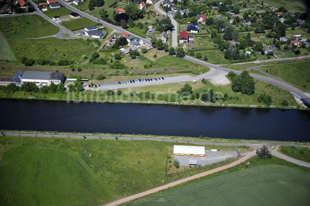 Zerben von oben - Elbe-Havel-Kanal / Canal bei Zerben