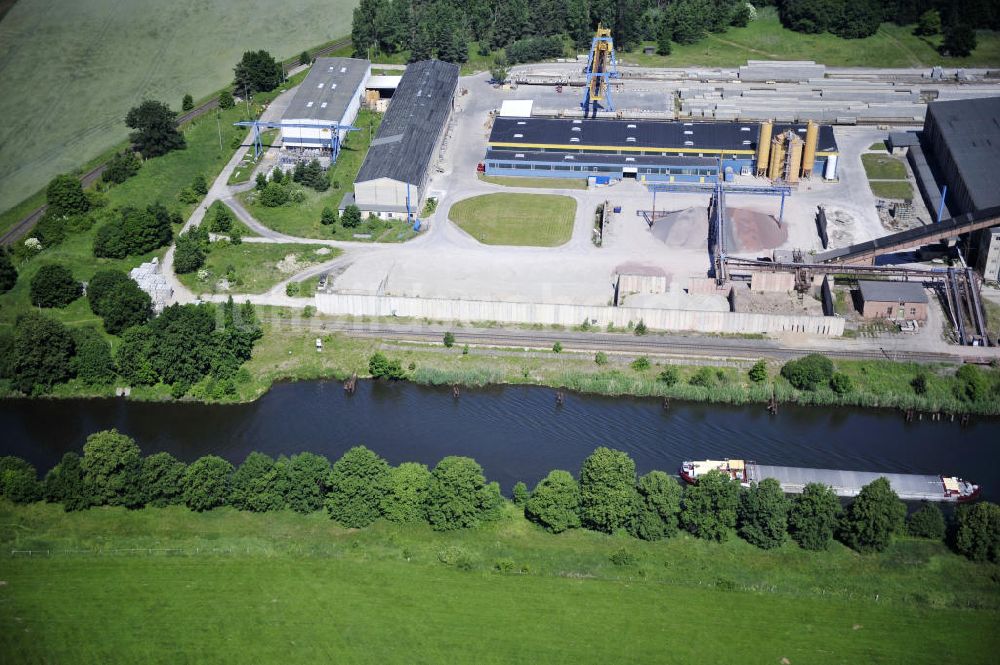 Luftbild Zerben - Elbe-Havel-Kanal / Canal bei Zerben