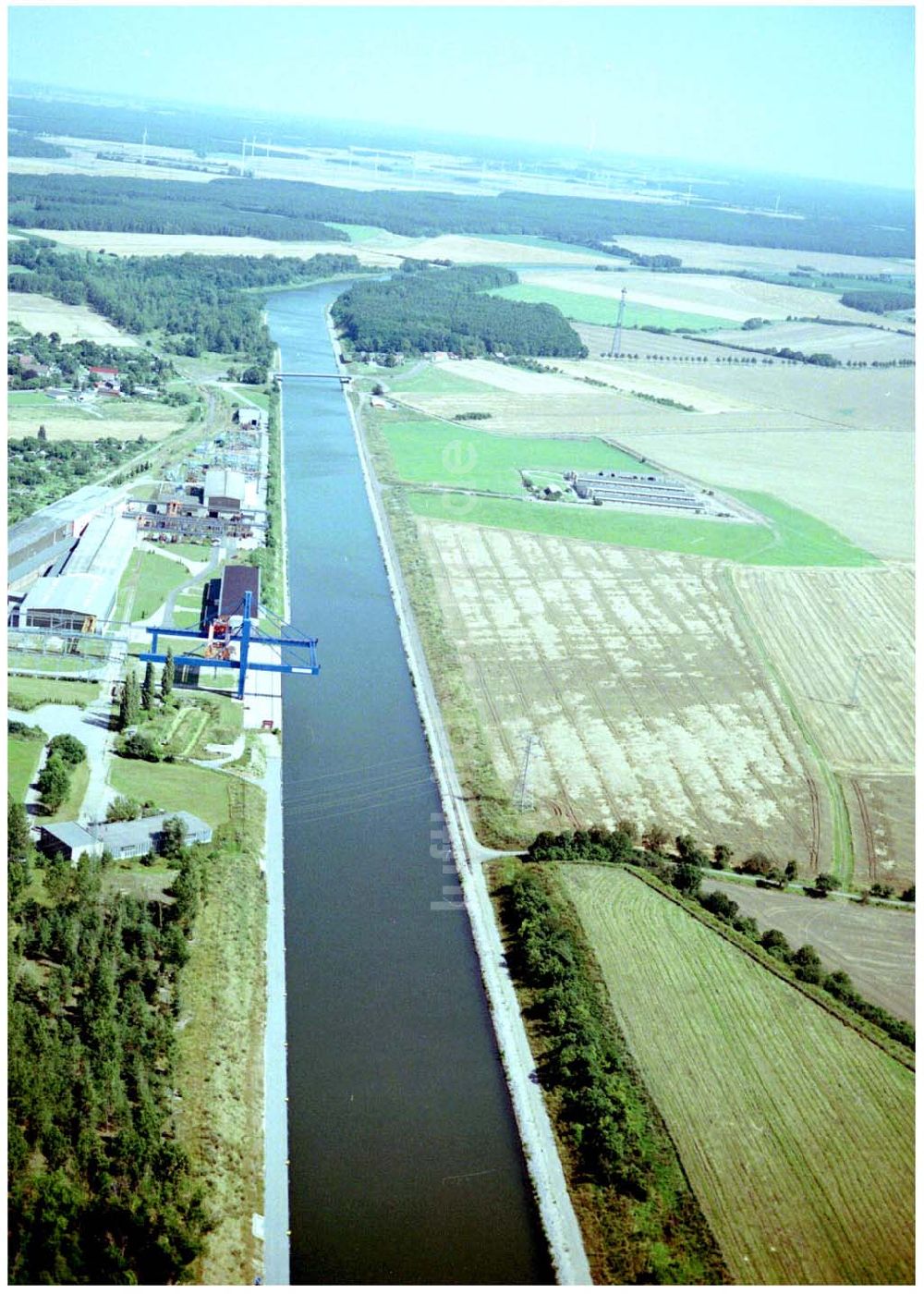 Parey von oben - Elbe-Havel Kanal nahe Parey