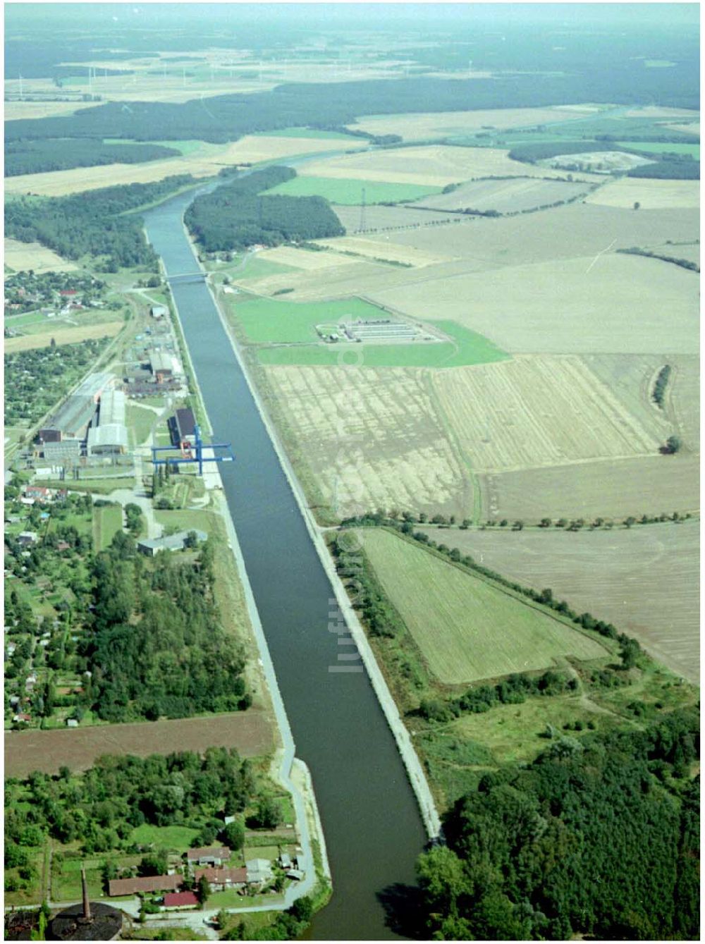 Parey aus der Vogelperspektive: Elbe-Havel Kanal nahe Parey