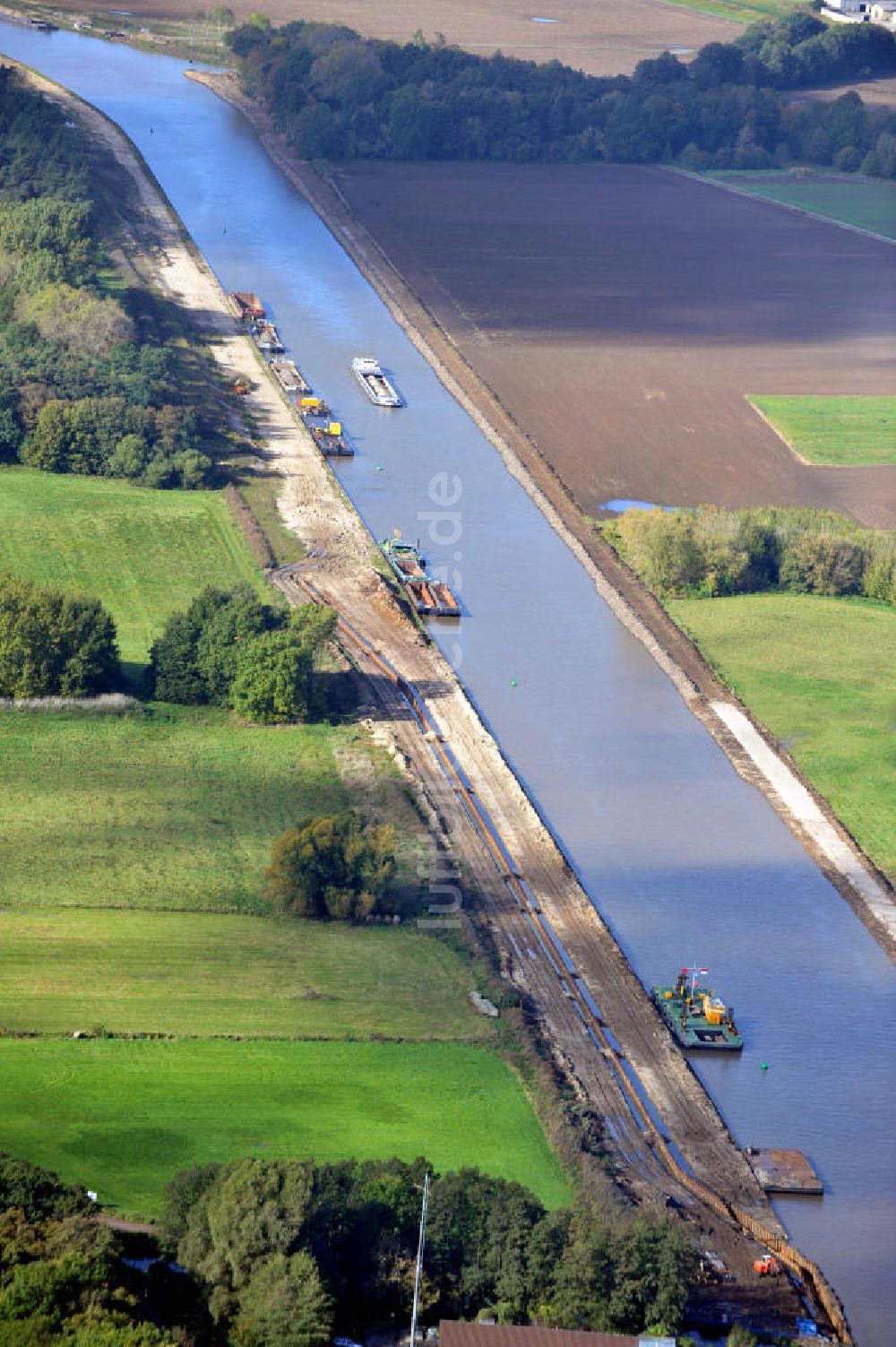 Genthin aus der Vogelperspektive: Elbe-Havel-Kanal Streckenausbau bei Genthin