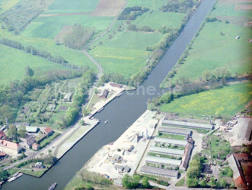 Luftbild Genthin - Elbe - Havel - Kanal - Verlauf in Genthin