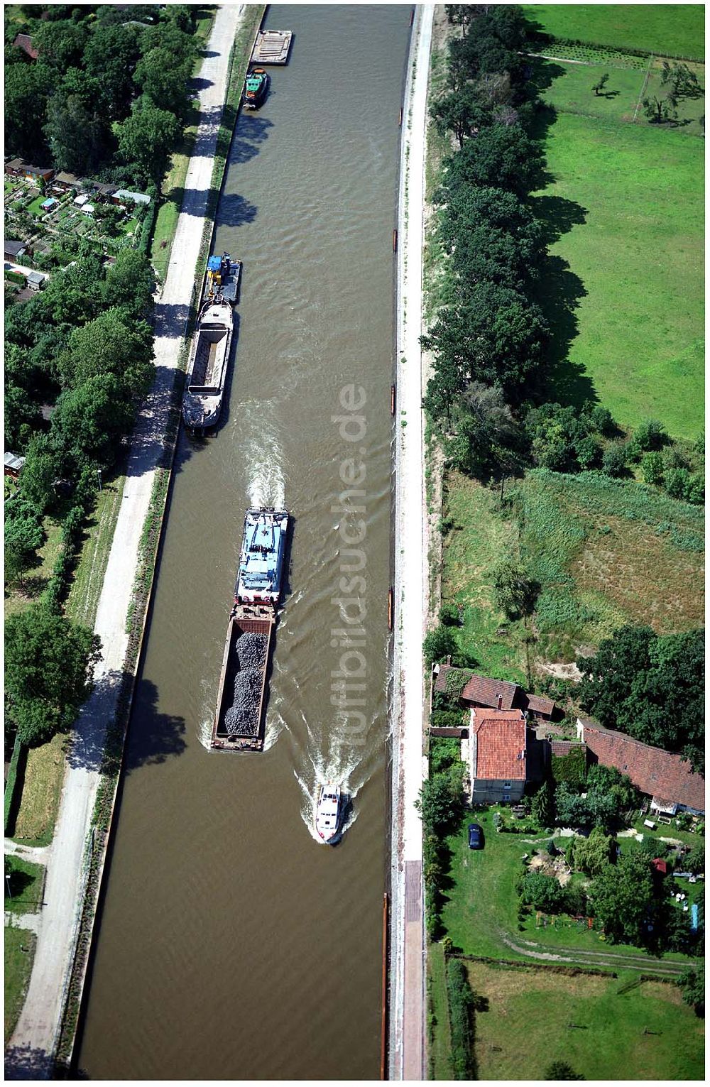 Burg von oben - Elbe - Havelkanal bei Burg