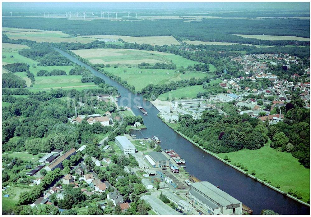 Luftaufnahme Genthin - Elbe - Havelkanal östlich von Genthin