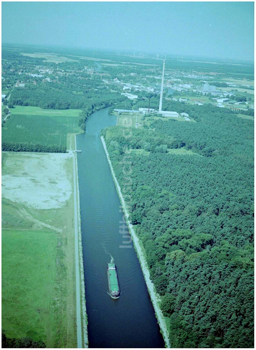 Luftaufnahme Genthin - Elbe - Havelkanal östlich von Genthin