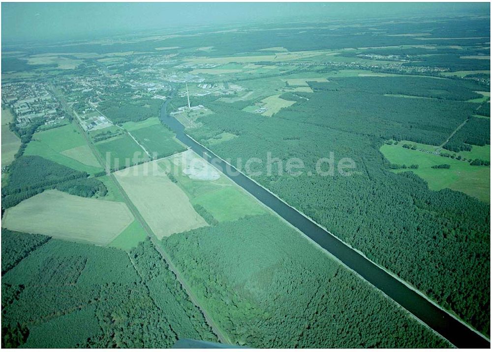 Luftbild Genthin - Elbe - Havelkanal östlich von Genthin