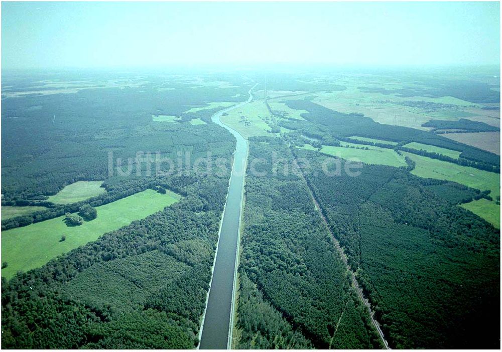 Luftaufnahme Genthin - Elbe - Havelkanal östlich von Genthin