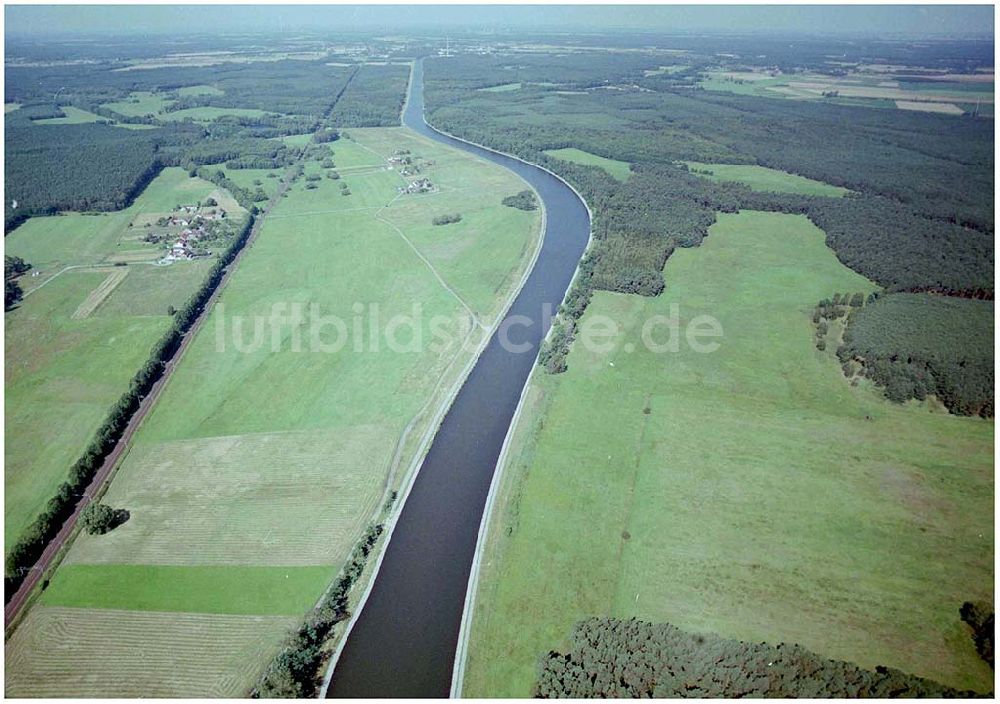 Luftaufnahme Genthin - Elbe - Havelkanal östlich von Genthin