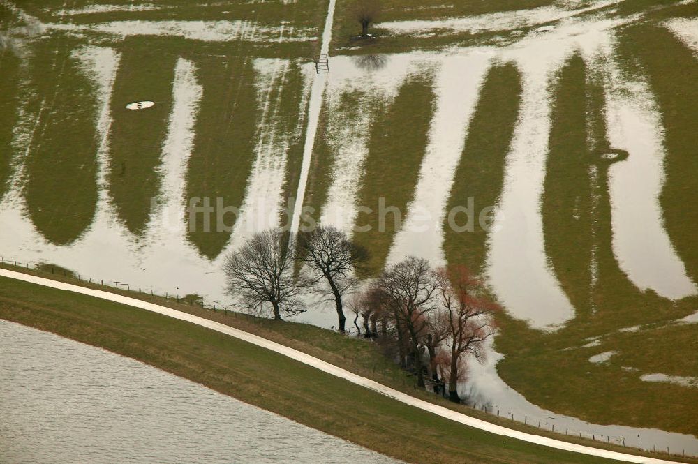 Luftbild Bleckede OT Alt Garge - Elbe-Hochwasser Alt Garge