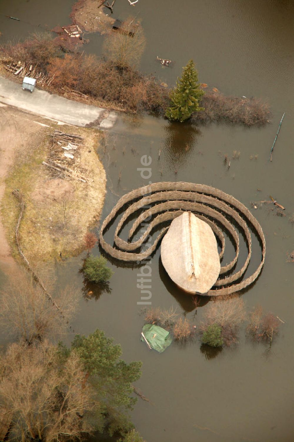 Bleckede OT Alt Garge von oben - Elbe-Hochwasser Alt Garge