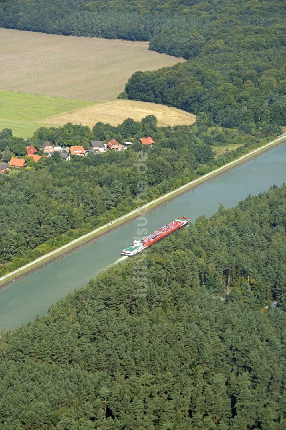 Luftaufnahme Lüneburg - Elbe-Seitenkanal bei Lüneburg im Bundesland Niedersachsen