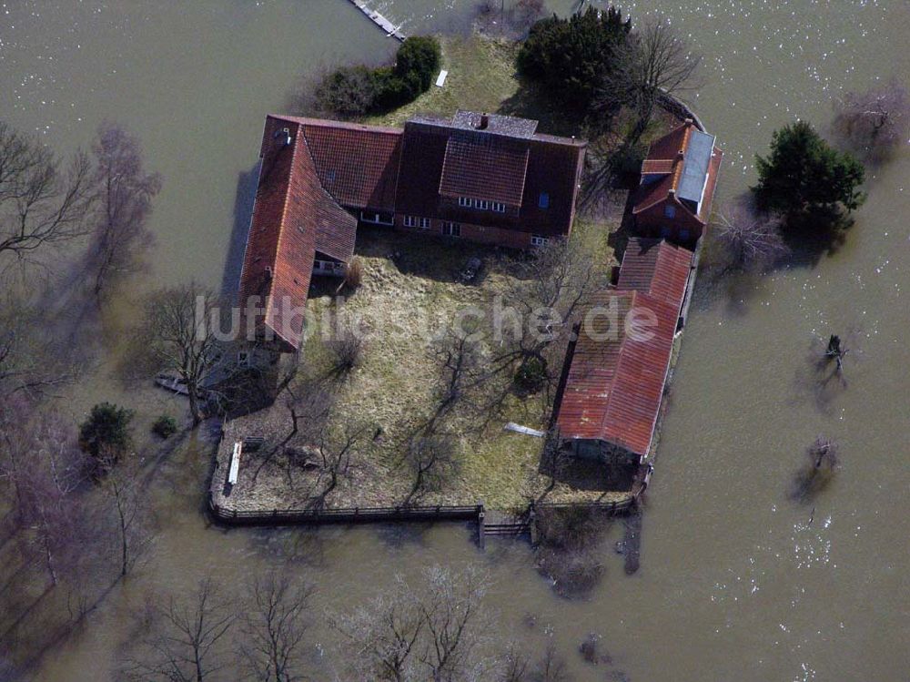 Lauenburg von oben - Elbhochwasser in Lauenburg / Schleswig-Holstein