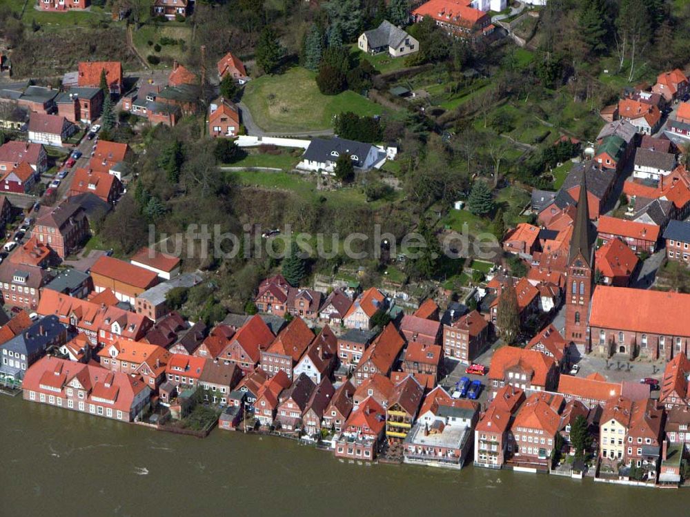 Lauenburg von oben - Elbhochwasser in Lauenburg / Schleswig-Holstein