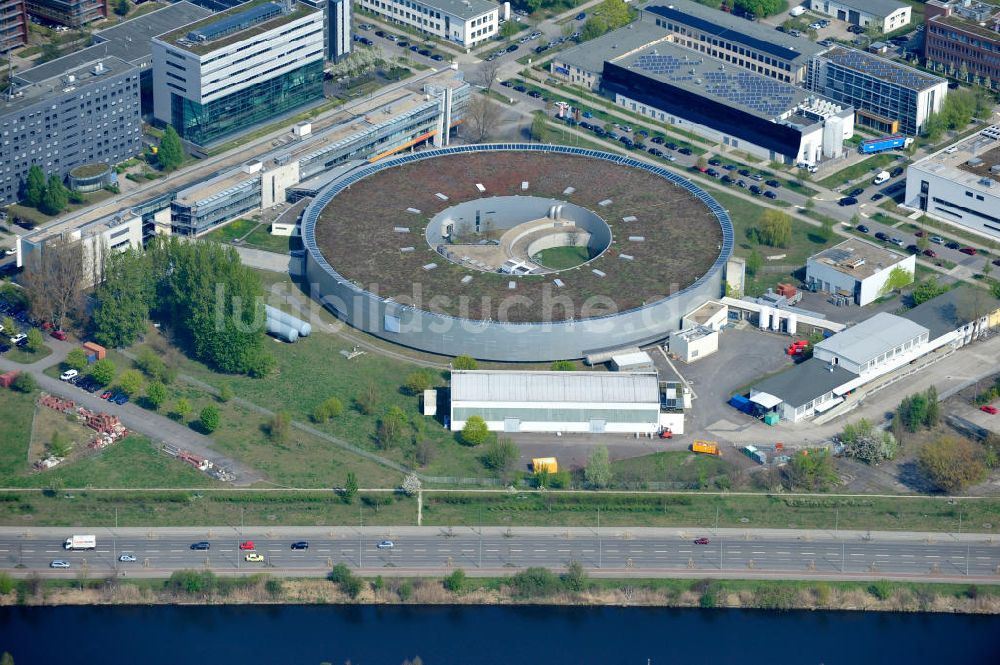 Luftaufnahme Berlin Adlershof - Elektronen- Speicherring BESSY in Berlin-Adlershof