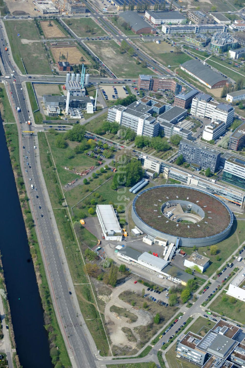 Berlin Adlershof von oben - Elektronen- Speicherring BESSY in Berlin-Adlershof