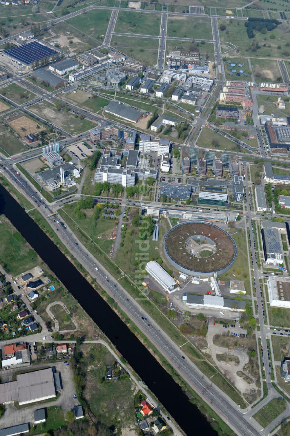 Berlin Adlershof von oben - Elektronen- Speicherring BESSY in Berlin-Adlershof