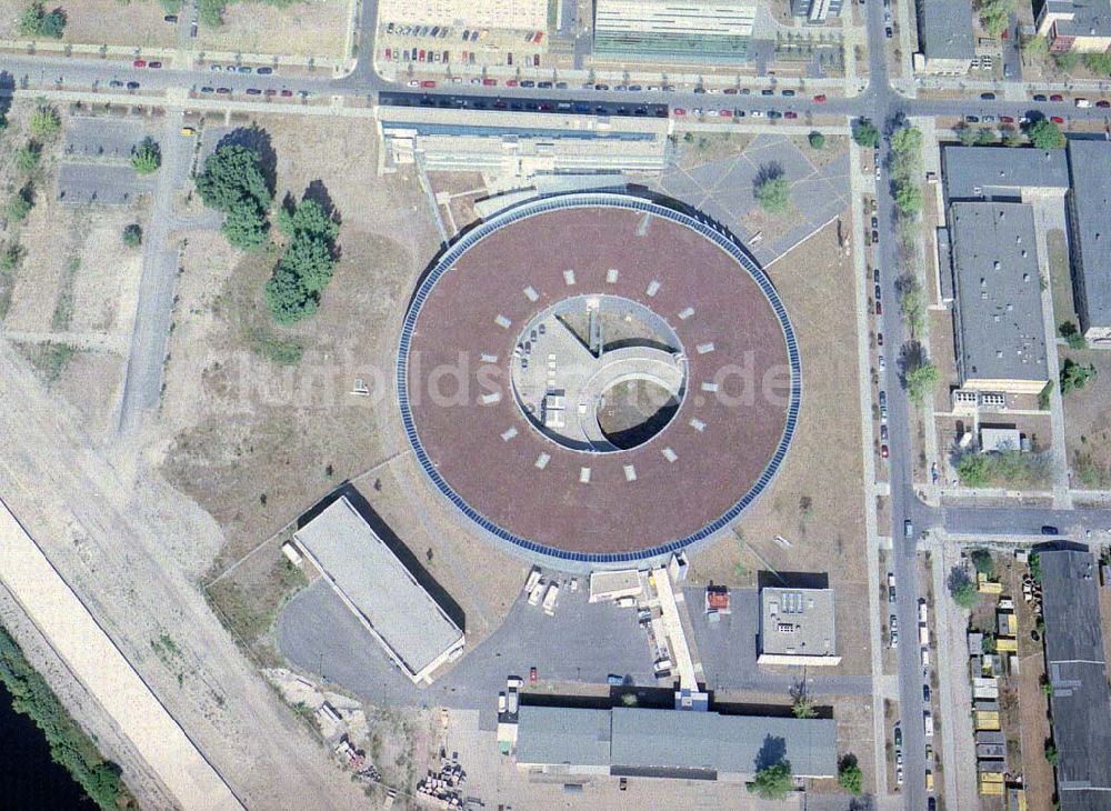 Luftaufnahme Berlin - Adlershof - Elektronenspeicherring BESSY 2 in Berlin-Adlershof.