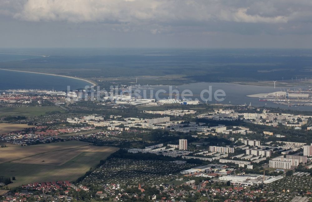 Rostock aus der Vogelperspektive: Elmenhorst - Lichtenhagen in Rostock im Bundesland Mecklenburg-Vorpommern