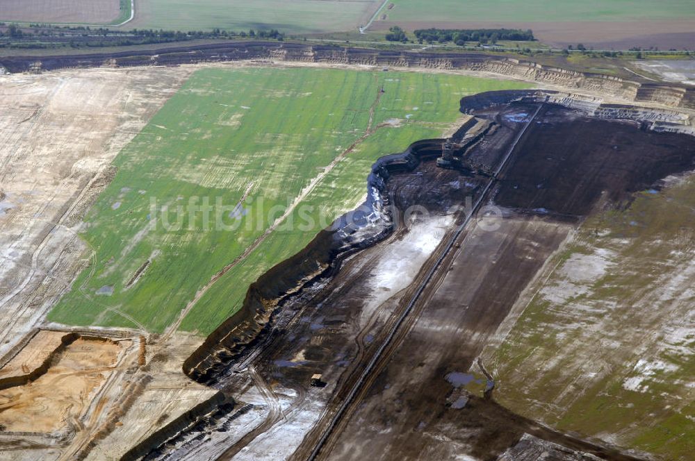 Luftbild Elsteraue - Elsteraue Blick auf den Tagebau Profen