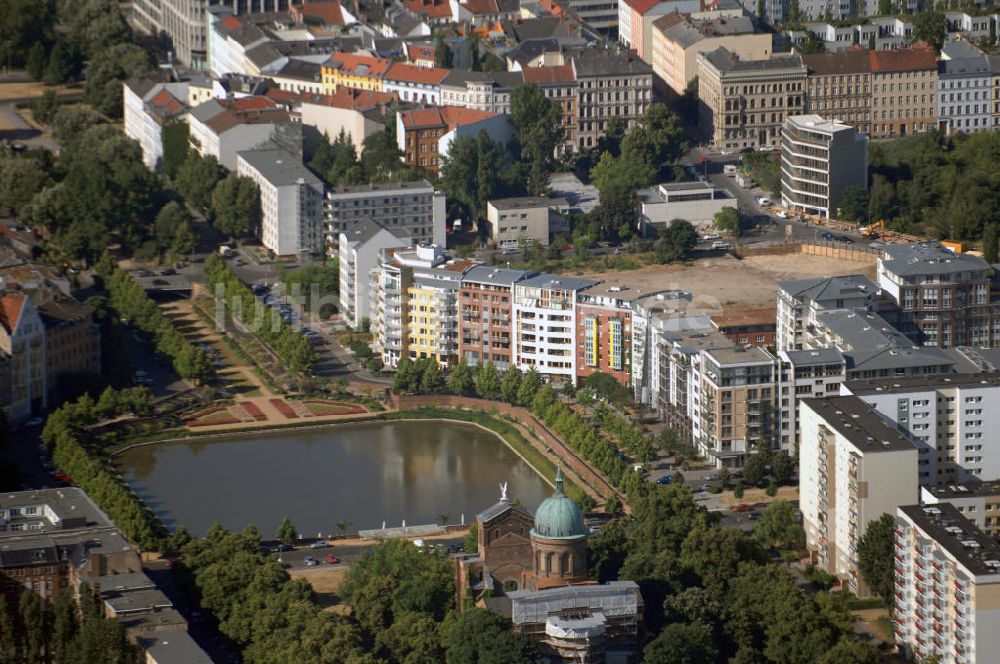 Luftbild Berlin Kreuzberg - Engelsbecken im Stadtentwicklungsgebiet Luisenstadt in Berlin Kreuzberg