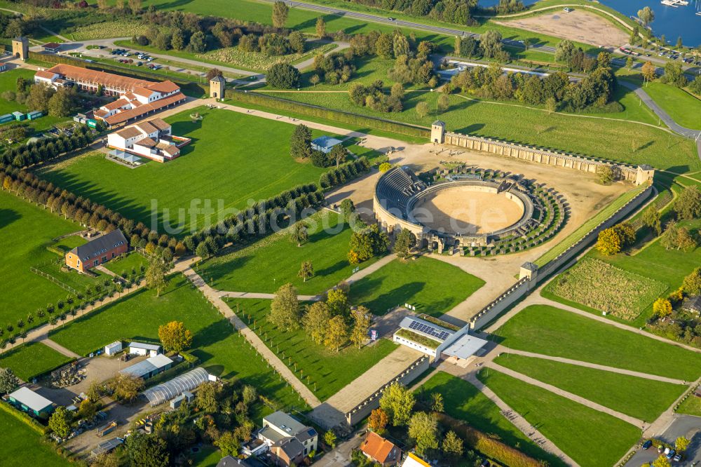 Luftbild Xanten - Ensemble des Amphitheater in Xanten im Bundesland Nordrhein-Westfalen, Deutschland