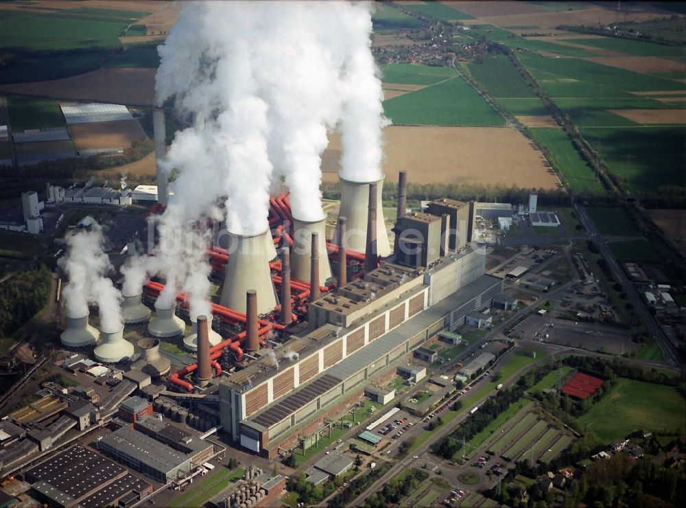 Luftbild NIEDERAUßEM - Ensemble der Heizkraftwerke und Abgastürme der RWE Kohle- Kraftwerke bei Neurath und Niederaußem in Nordrhein-Westfalen