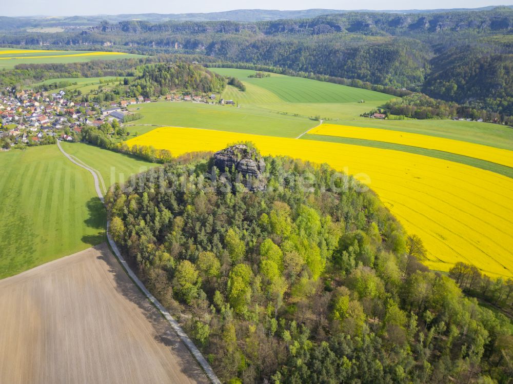 Reinhardtsdorf von oben - Ensemble Kaiserkrone, Zirkelstein und den Zschirnsteine in Reinhardtsdorf im Bundesland Sachsen, Deutschland