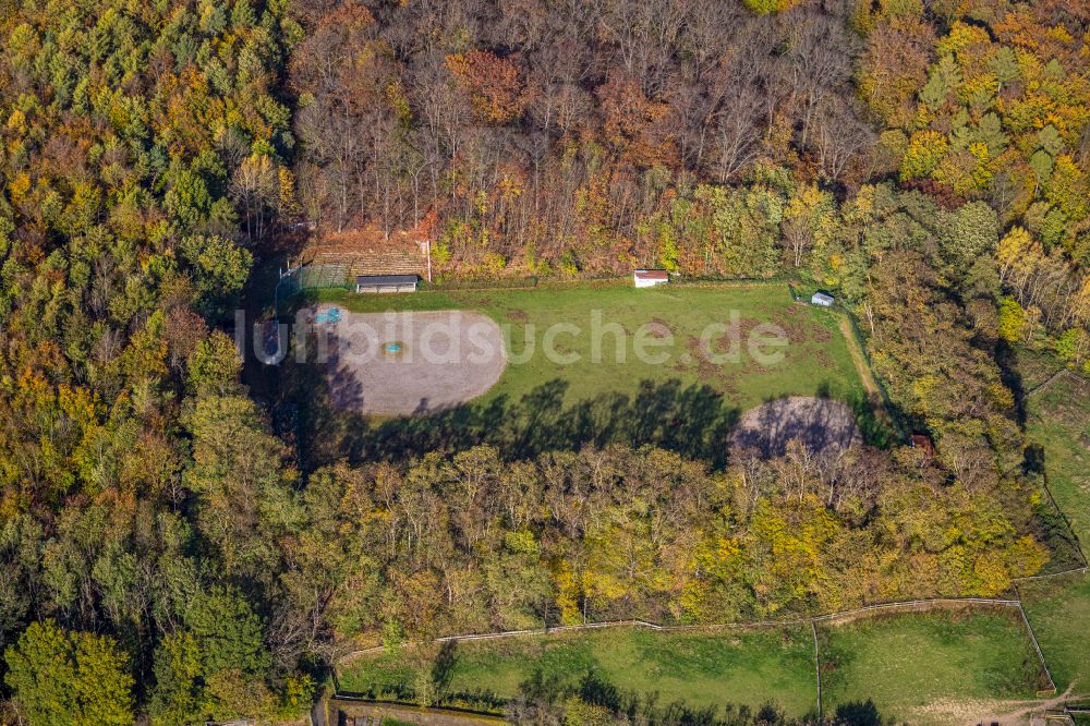 Hagen von oben - Ensemble der Sportplatzanlagen eines Baseballfelds in Hagen im Bundesland Nordrhein-Westfalen, Deutschland