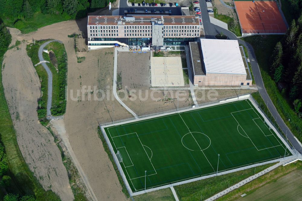 Bischofsgrün von oben - Ensemble der Sportplatzanlagen BLSV Sportcamp Nordbayern in Bischofsgrün im Bundesland Bayern, Deutschland