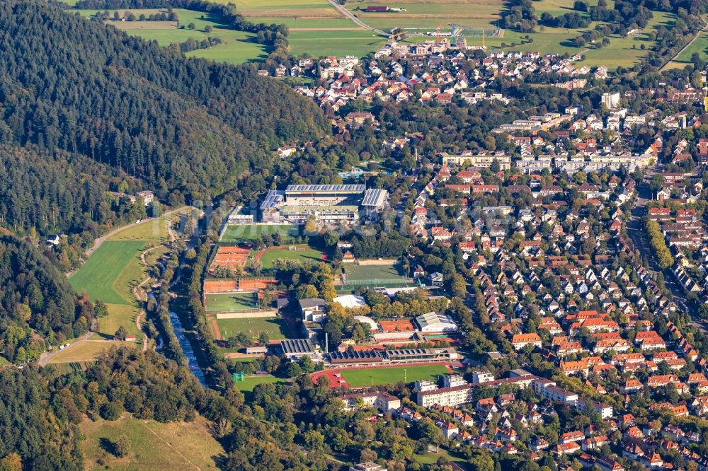 Luftbild Freiburg im Breisgau - Ensemble der Sportplatzanlagen am Dreisamstadion in Freiburg im Breisgau im Bundesland Baden-Württemberg, Deutschland