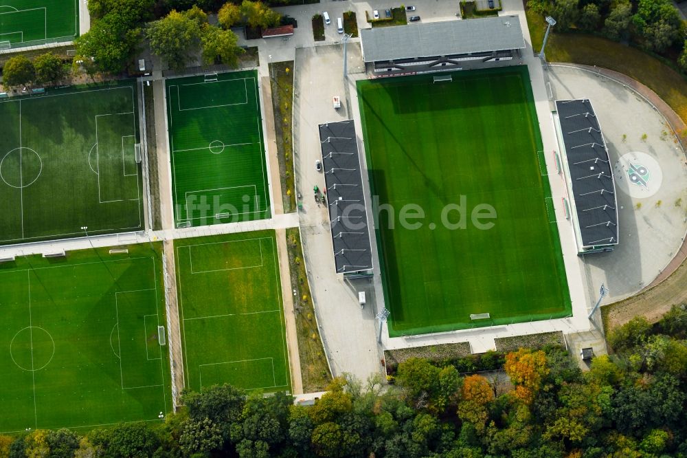 Luftbild Hannover - Ensemble der Sportplatzanlagen des DTV Hannover e.V. am Theodor-Heuss-Platz in Hannover im Bundesland Niedersachsen, Deutschland