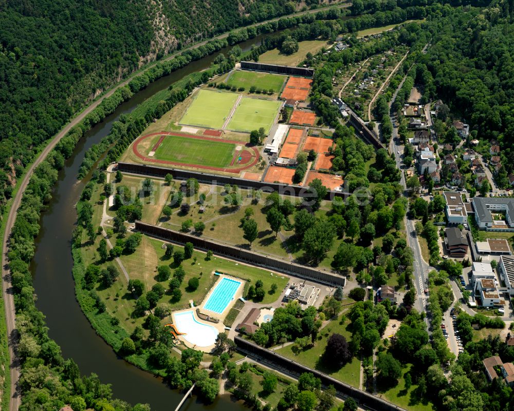 Bad Kreuznach von oben - Ensemble der Sportplatzanlagen Friedrich-Moebus-Stadion in Bad Kreuznach im Bundesland Rheinland-Pfalz, Deutschland