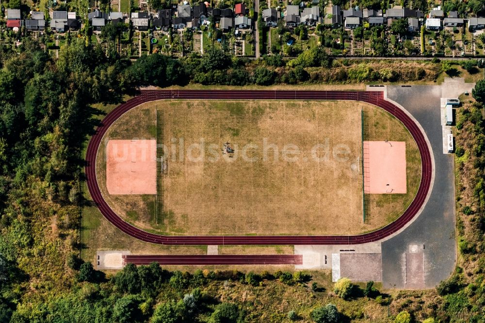 Leipzig von oben - Ensemble der Sportplatzanlagen Lößnig in Leipzig im Bundesland Sachsen